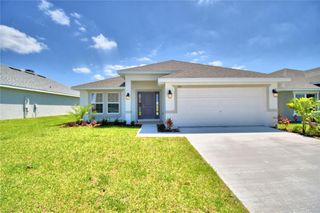New construction Single-Family house 4422 Juneberry Dr, Auburndale, FL 33823 - image
