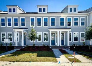 New construction Townhouse house 220 Swaying Pine Ln, Summerville, SC 29486 - image