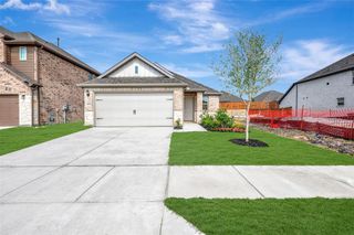 New construction house 418 Silent Pond Park, Lavon, TX 75166 plan Boxwood - 30' Smart Series - image