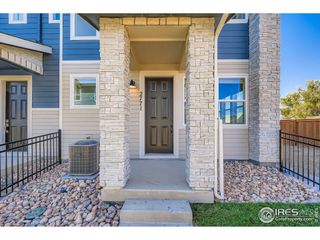 New construction Townhouse house 2771 Bear Springs Cir, Longmont, CO 80503 - image