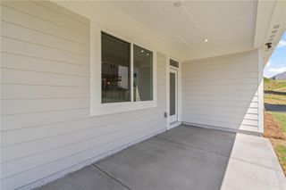 New construction Single-Family house 112 Kerr Dr, Hoschton, GA 30548 plan Linden - image