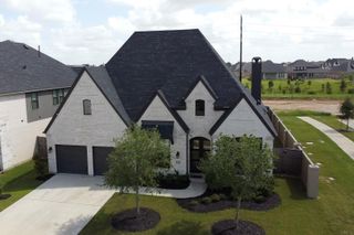 New construction Single-Family house 31306 Crescent Hill Dr, Fulshear, TX 77441 - image