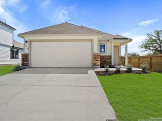 New construction Single-Family house 16618 Red Pine, Elmendorf, TX 78112 The Aspen- photo