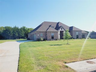 New construction Single-Family house 7051 Champion Road, Midlothian, TX 76065 - photo