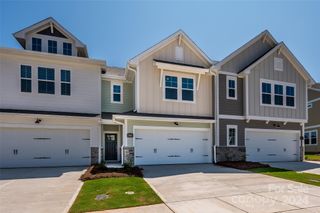 New construction Townhouse house 408 Quartz Hill Way, Waxhaw, NC 28173 The Mecklenburg- photo