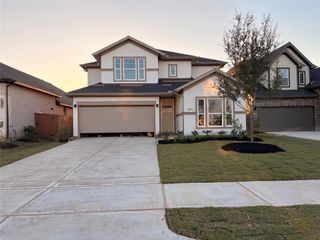 New construction Single-Family house 7455 Fraser Peak Dr, Katy, TX 77493 plan Montague - image