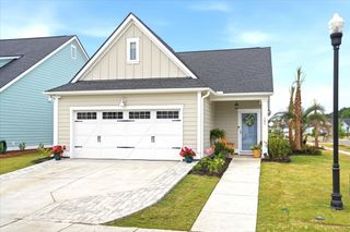 New construction Single-Family house 101 Barker St, Summerville, SC 29486 plan CARLYLE - image