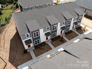 New construction Townhouse house 1008 Ribbon Lane, Charlotte, NC 28205 - photo