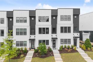 New construction Townhouse house 433 Mezzo Ln, Unit 85, Alpharetta, GA 30009 - image