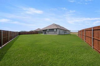 New construction Single-Family house 2629 River Bank Dr, Burleson, TX 76028 plan Walden II - image