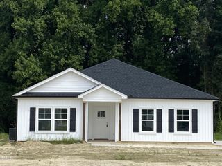 New construction Single-Family house 107 Chester Pl, Pikeville, NC 27863 plan Landon - image