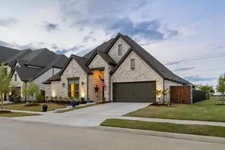 New construction Single-Family house 201 Barn Swallow Dr, Celina, TX 75009 plan 2994W - image