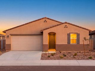New construction Single-Family house 8439 W Saratoga Wy, Florence, AZ 85132 plan Arlo - image