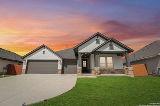 New construction Single-Family house 1725 Hidden Fox, New Braunfels, TX 78132 The Ridgegate- photo