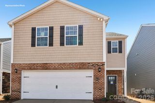 New construction Single-Family house 1418 Mammoth Rd, Hickory, NC 28602 plan Elston - image