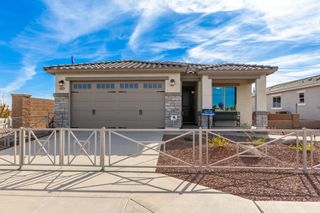 New construction Single-Family house 17451 W Las Palmaritas Dr, Waddell, AZ 85355 plan Granite Vista Avanti - Plan 2028 - image