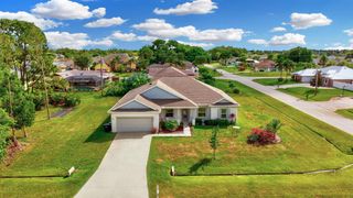 New construction Single-Family house 2825 Se Eagle Drive, Port Saint Lucie, FL 34984 - photo