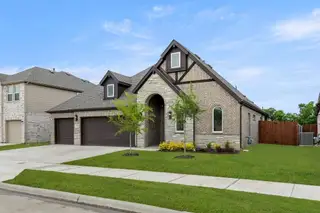 New construction Single-Family house 8720 Heartland Dr, Fort Worth, TX 76123 plan Woodford F - image