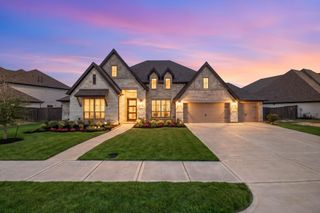 New construction house 12122 Grassy Bend Dr, Mont Belvieu, TX 77523 plan 3566W - image