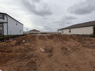 New construction Single-Family house 37849 Tobiano Lp, Dade City, FL 33525 plan Maui - image