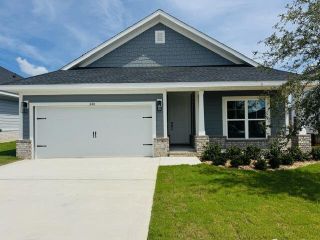 New construction Single-Family house 150 Riverwalk Cir, Freeport, FL 32439 plan 1711 - image