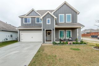 New construction Single-Family house 13200 Rich Ln, Providence Village, TX 76227 plan X40P Perry - image