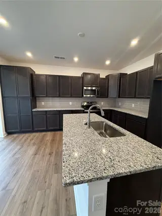 New construction Townhouse house 2221 Gladwyne Pl, Charlotte, NC 28269 - image