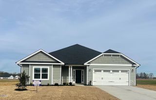 New construction Single-Family house 55 Capeside Court, Lillington, NC 27546 - photo