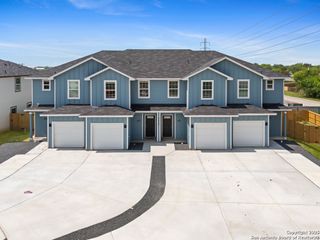 New construction Multi-Family house 6010 Shashi Pl, San Antonio, TX 78244 - image