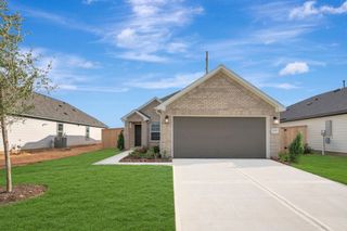 New construction Single-Family house 1058 Garnet Star Dr, La Marque, TX 77568 plan Primrose - image