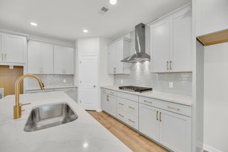 New construction Single-Family house 4 Cantona Dr, Summerville, SC 29483 plan Livingston - image