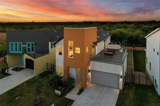 New construction Single-Family house 6008 Sendero Hill Pkwy, Austin, TX 78724 - photo