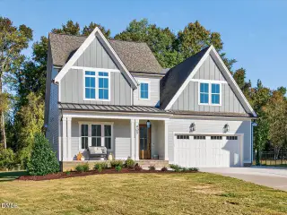New construction Single-Family house 905 Lily Claire Ln, Fuquay Varina, NC 27526 - image