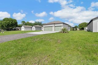 New construction Single-Family house 392 Sw Paw Ct, Port St. Lucie, FL 34953 - image