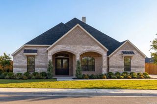 New construction Single-Family house 232 Matthew Path, Castroville, TX 78009 plan The Summerlin C - image