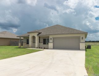 New construction Single-Family house 213 Colonial Lane, La Vernia, TX 78121 - photo