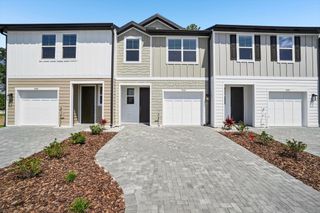 New construction Townhouse house 7516 Deer Valley Cir, Tampa, FL 33635 plan Palm - image