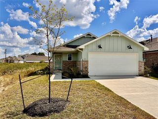 New construction Single-Family house 131 County Rd 5102B, Cleveland, TX 77327 plan Magnolia - image