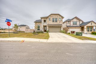 New construction Single-Family house 216 Buttercup Aly, San Antonio, TX 78253 plan Lincoln - image