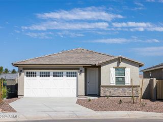 New construction Single-Family house 19000 N Silver Dog Way, Maricopa, AZ 85138 Leslie- photo