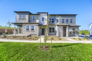 New construction Single-Family house 15526 Gilpin Ave, Parker, CO 80134 plan 305B - image