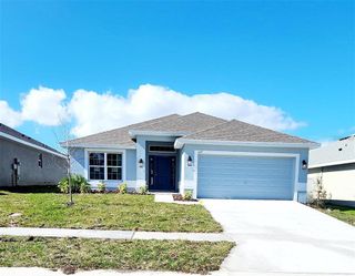 New construction Single-Family house 227 Krenson Bay Loop, Winter Haven, FL 33881 - photo