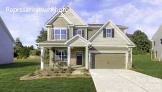 New construction Single-Family house 2035 Gallinule Dr, Indian Trail, NC 28079 plan London - image