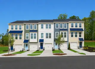 New construction Townhouse house 17 Broad River Wy, Greenville, SC 29607 plan Lennox - image