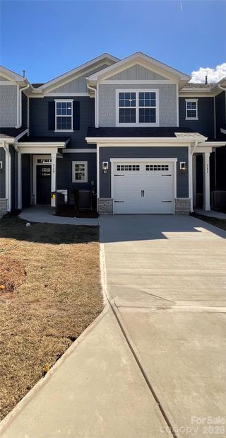 New construction Townhouse house 715 Pinecone Dr, Unit 27, Gastonia, NC 28056 - image