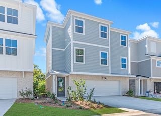 New construction Single-Family house 23 Lone Cypress Trl, Hilton Head Island, SC 29926 plan Crescent - image