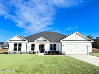 New construction Single-Family house 1008 Wood Creek Rd Ne, Leland, NC 28451 plan 2239 - image