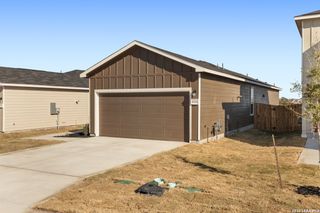 New construction  house 10041 Jagger Ave, Converse, TX 78109 plan Plan 1549 - image