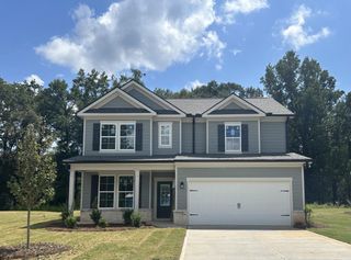 New construction Single-Family house 384 Crimson Feather Dr, Jefferson, GA 30549 plan The Windhurst - image