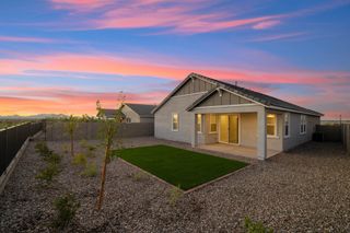New construction Single-Family house 30183 W Aster Dr, Maricopa, AZ 85396 plan Champlain - image